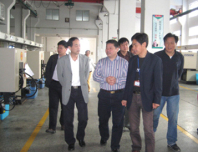 省质量监督局刘援利副局长一行考察long8体育	